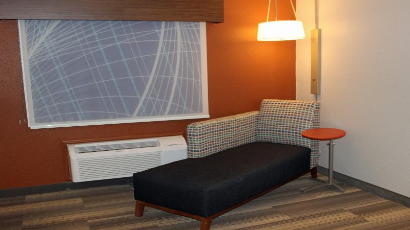 Holiday Inn Express Winfield - Teays Valley Hurricane Exterior foto